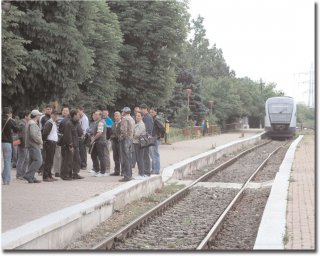 Ultimul drum pentru trenul T�rgovi�te - Pietro�i�a