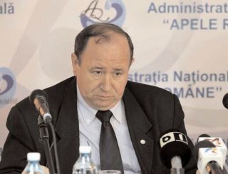 Premierul a cerut demiterea directorului de la Apele Romne