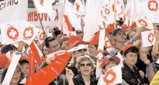 Sanitas a ob�inut de la guvern o cre�tere salarial� fix�