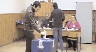 Amenzi pe band rulant pentru neactualizarea Registrului Electoral