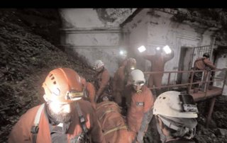 Victimă evacuată din peșteră în Bucegi