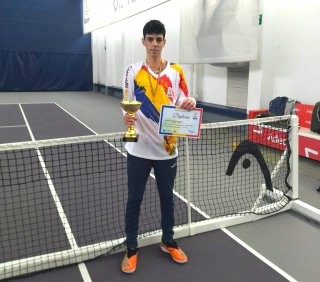 Cezar Papoe, campionul României la Under 16